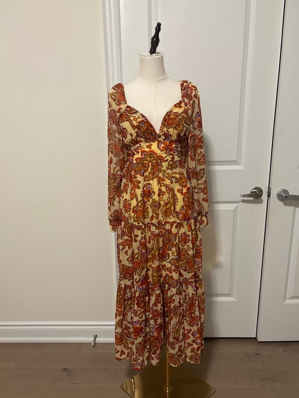 Nicole Miller New York Paisley Floral Long Sleeve Midi/Maxi Dress – Size M - Picture 2 of 8